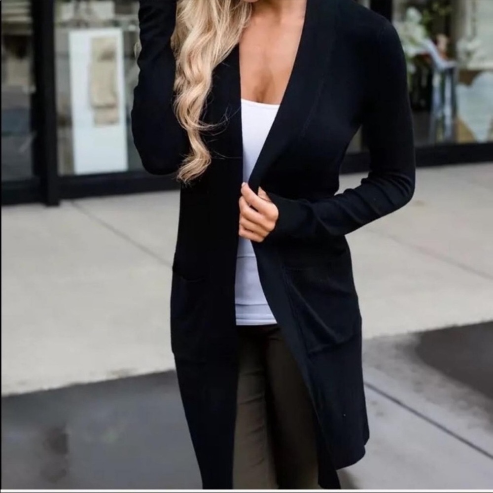 #10 Black knit side pocket cardigan - Picture 9 of 9